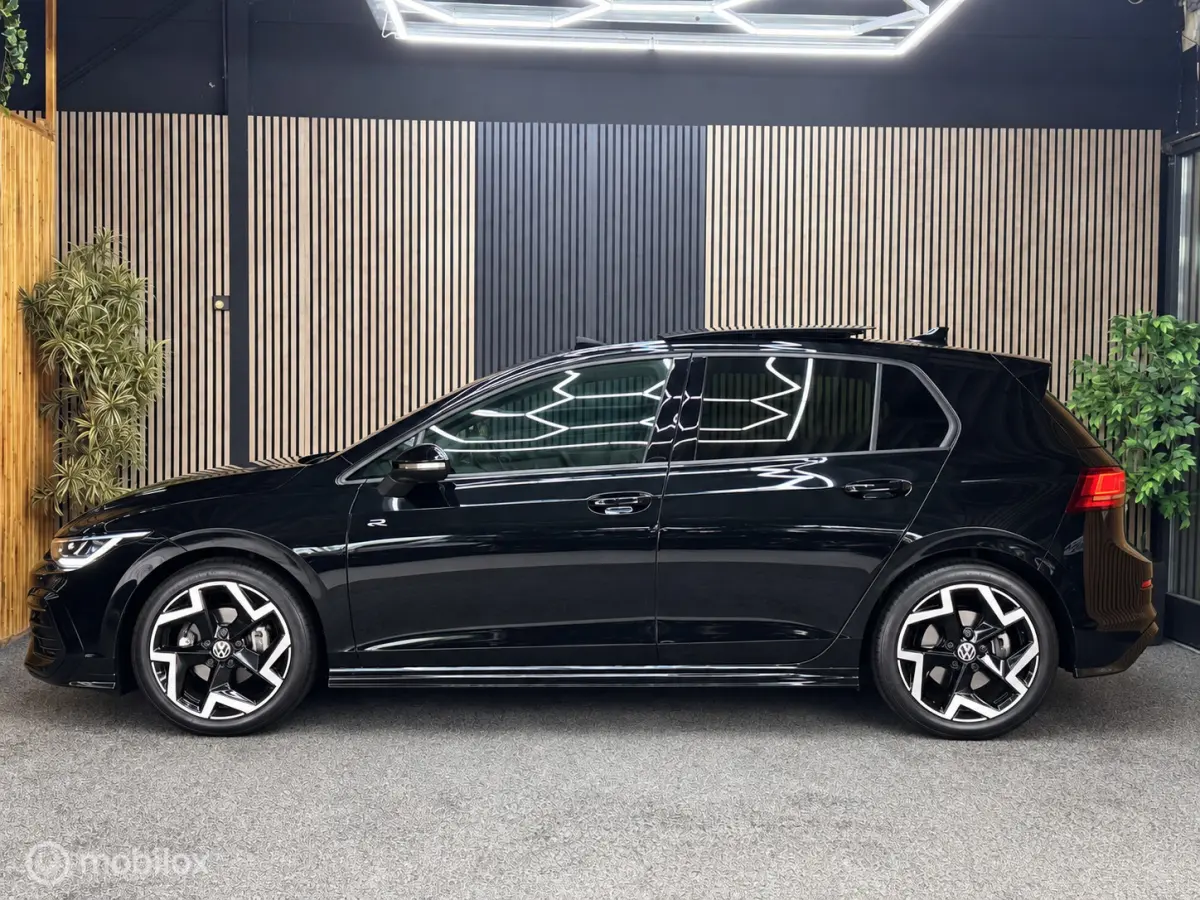 1.5 eTSI R-Line|Pano|Led|Cam|Navi|Carplay