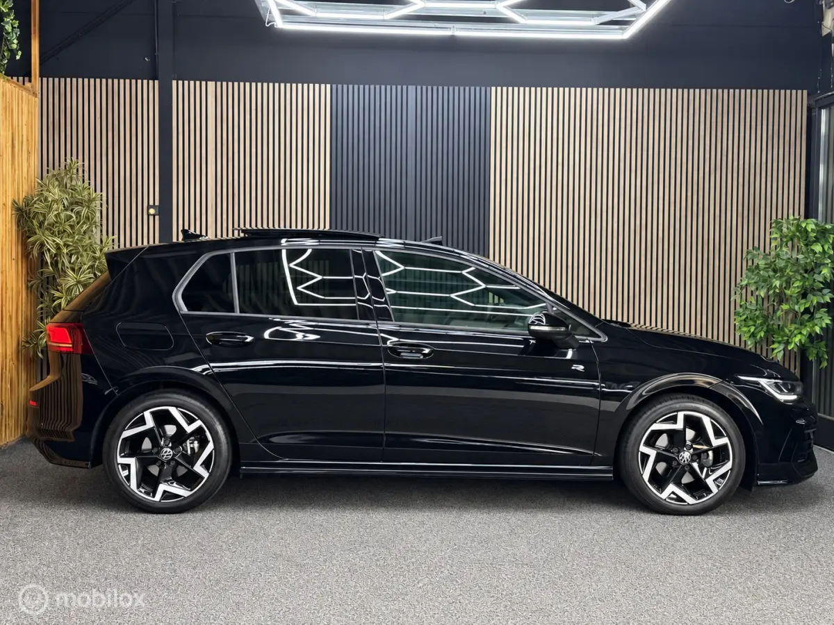 1.5 eTSI R-Line|Pano|Led|Cam|Navi|Carplay