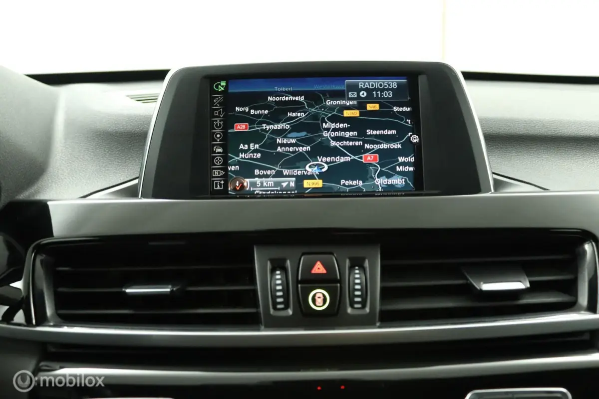 sDrive18i Exe CARPLAY TREKHAAK AIRCO NAVI CRUISE