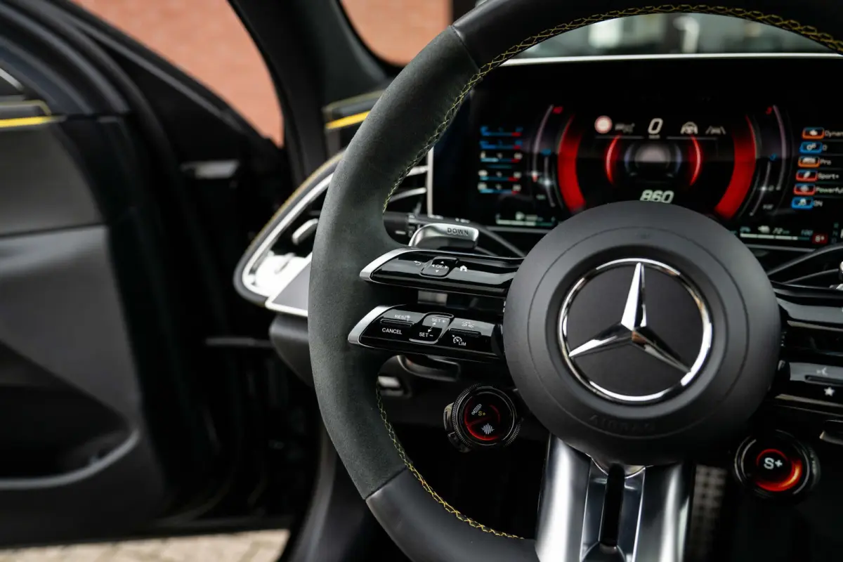 AMG 53 4MATIC+ Performance Seats Dynamic Plus Pack