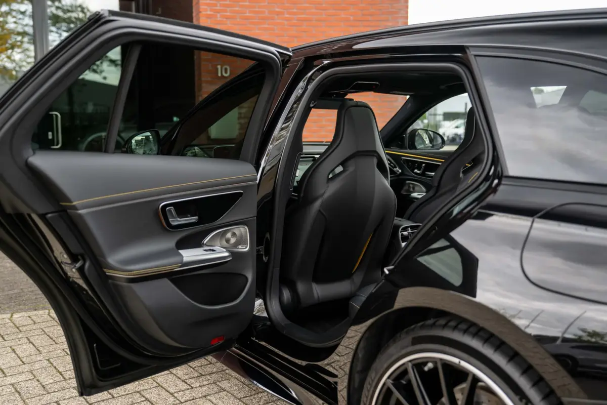 AMG 53 4MATIC+ Performance Seats Dynamic Plus Pack