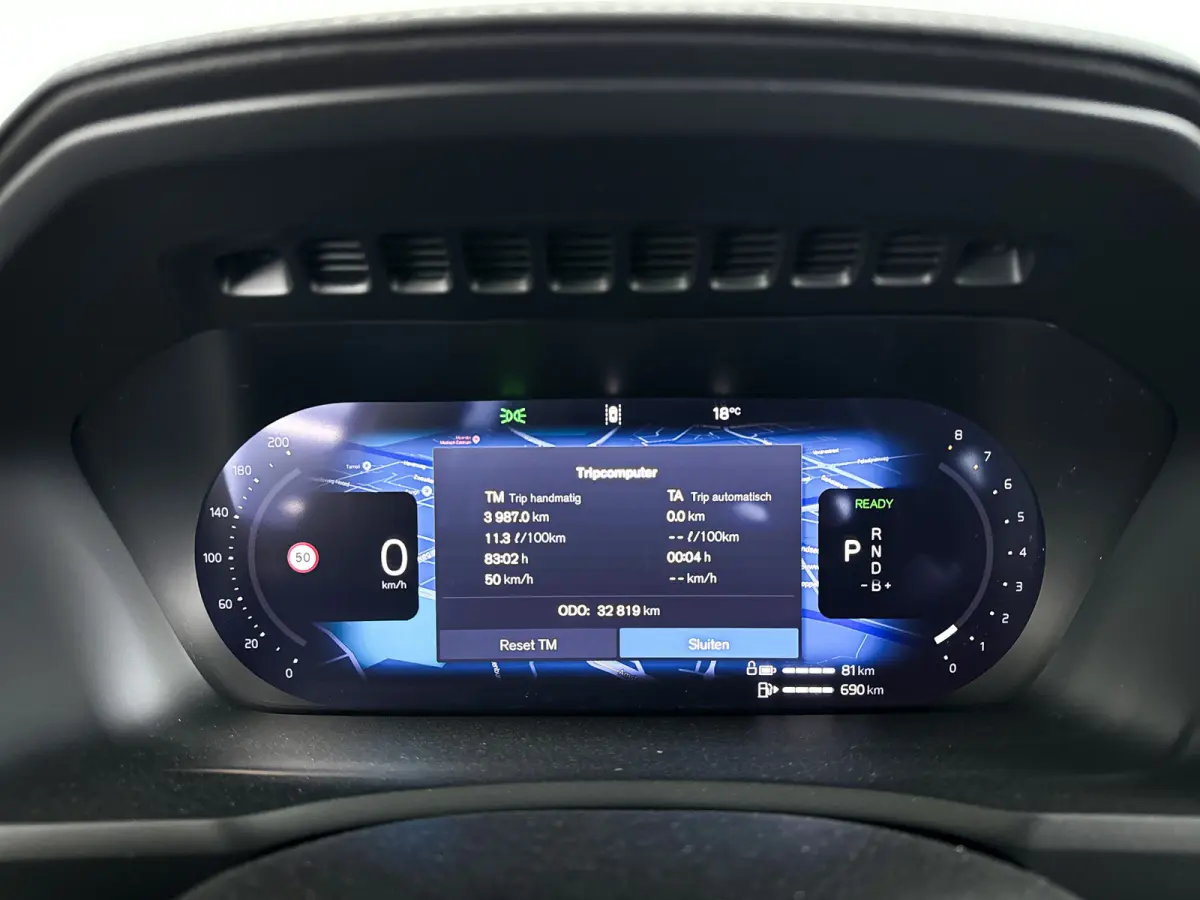 T8 Plug-in hybrid AWD Ultra Dark | SOH 100% | Panoramadak | 360º camera | Luchtvering | Head- Up display | Bowers & Wilkins | Stoelventilatie | Trekhaak