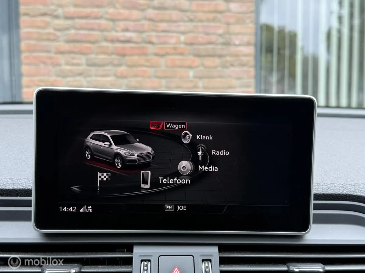 2.0 TFSI quattro S-line Navi Carplay Camera Alcantara 20 inch Stoelv NL Auto