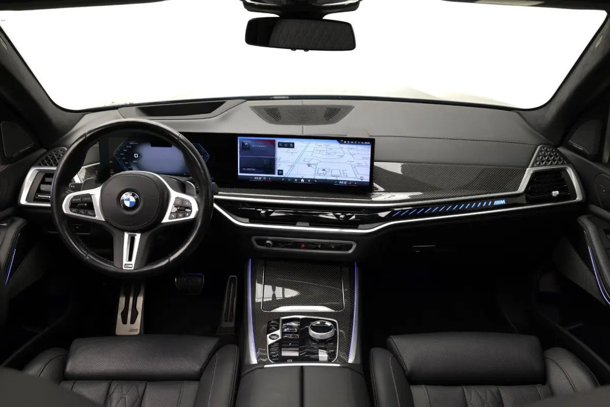 M60i xDrive |Pano|SkyLounge|Carbon|Massage|