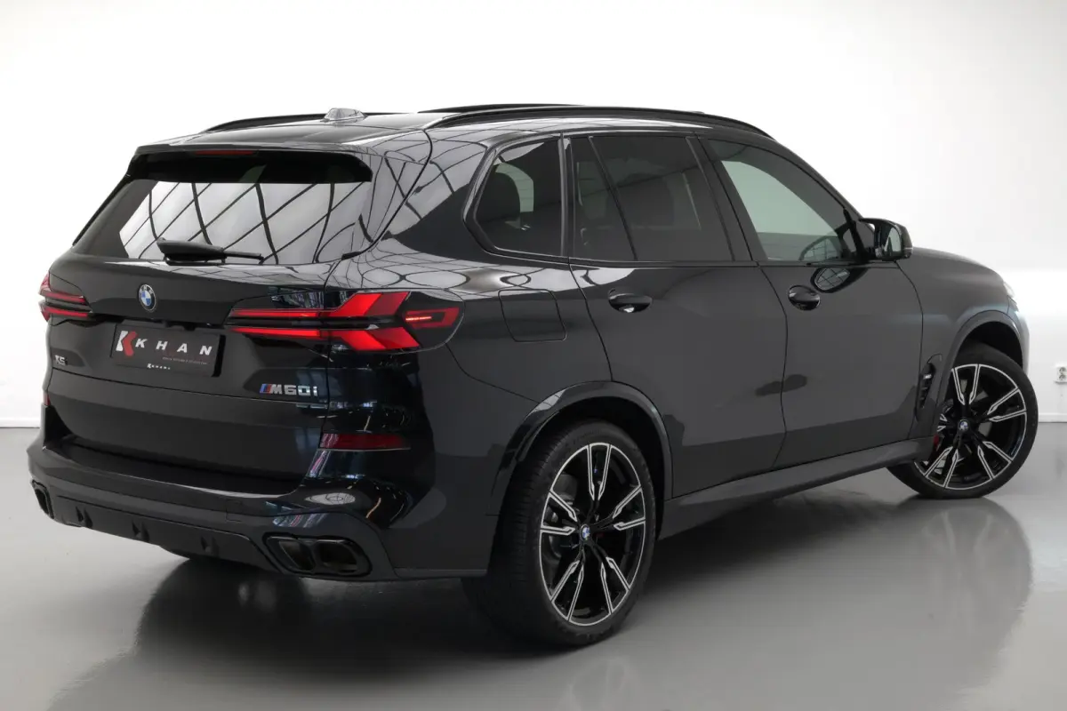M60i xDrive |Pano|SkyLounge|Carbon|Massage|