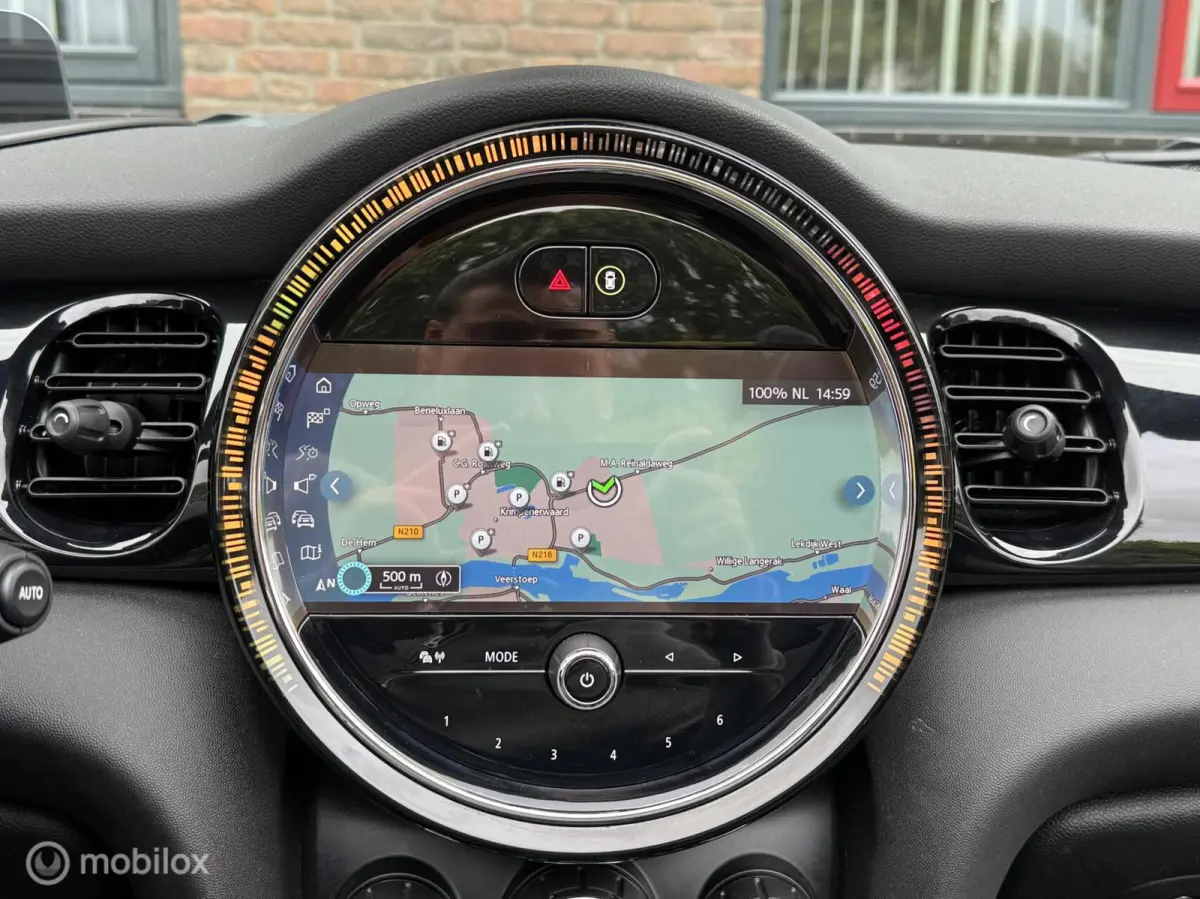 1.5 Cabrio Edition Half leer Navi Carplay Virtual HUD Harman Kardon Dealer onderhouden