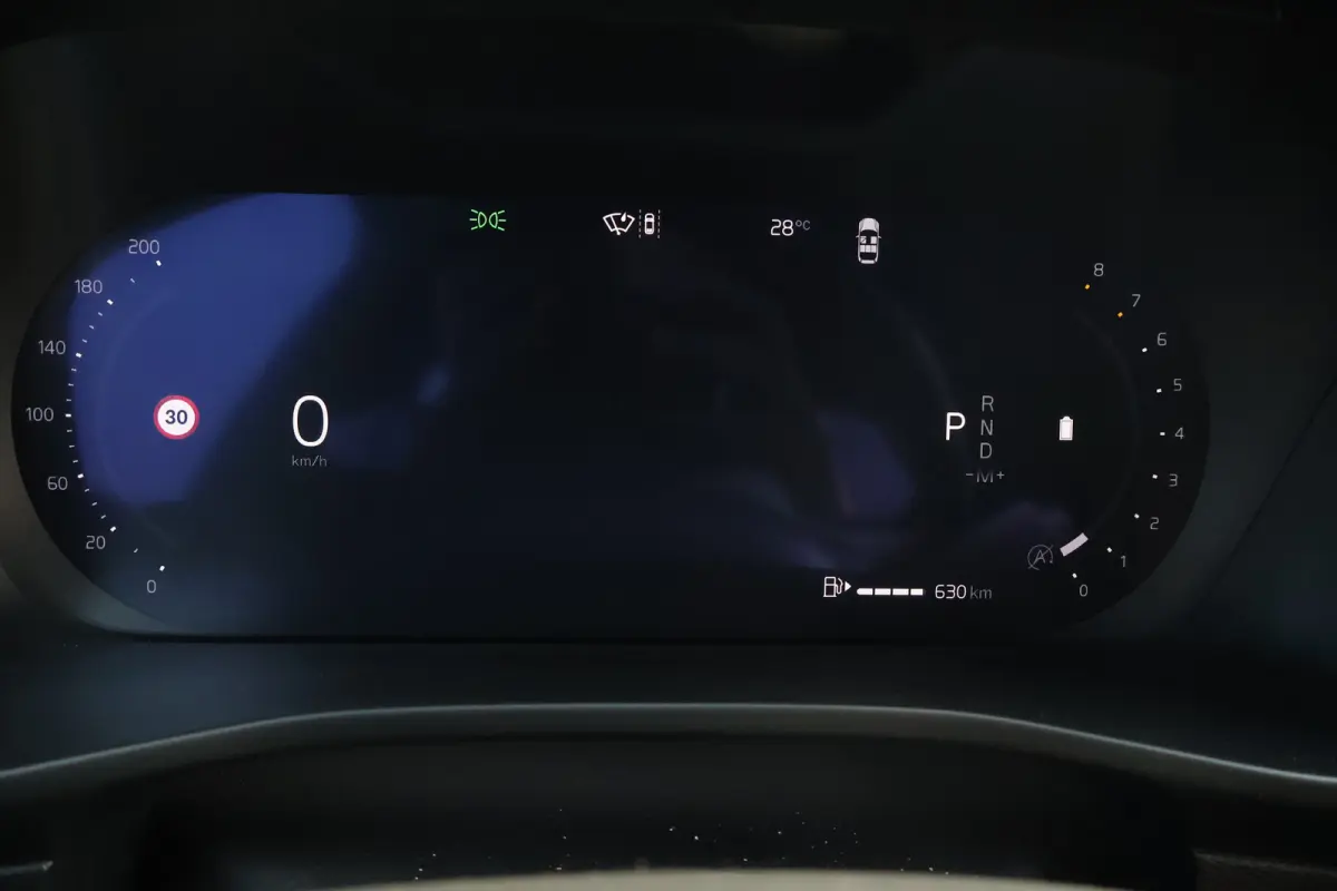 2.0 B4 Plus Dark | Trekhaak | BLIS | Harman Kardon |
