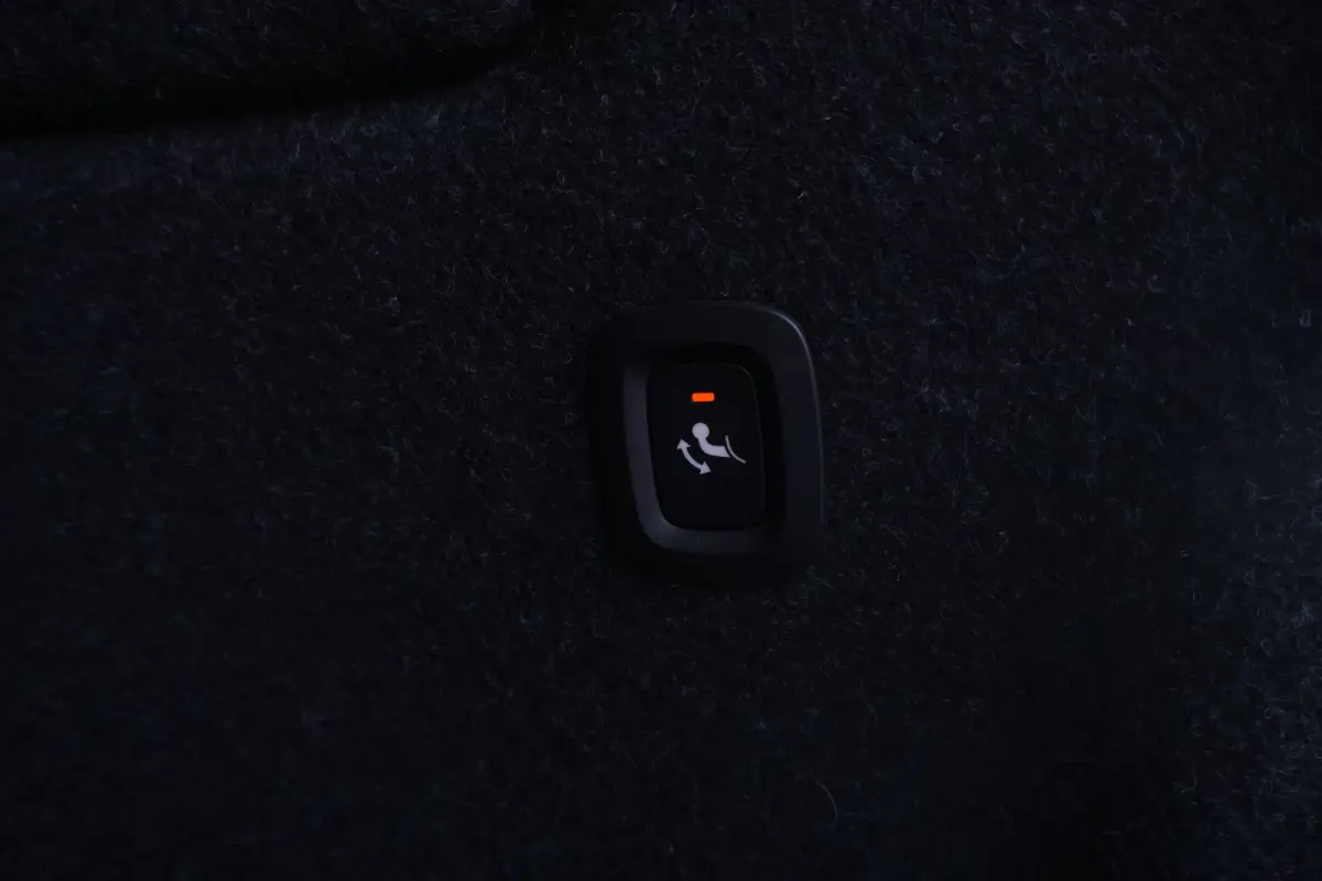 2.0 B4 Plus Dark | Trekhaak | BLIS | Harman Kardon |