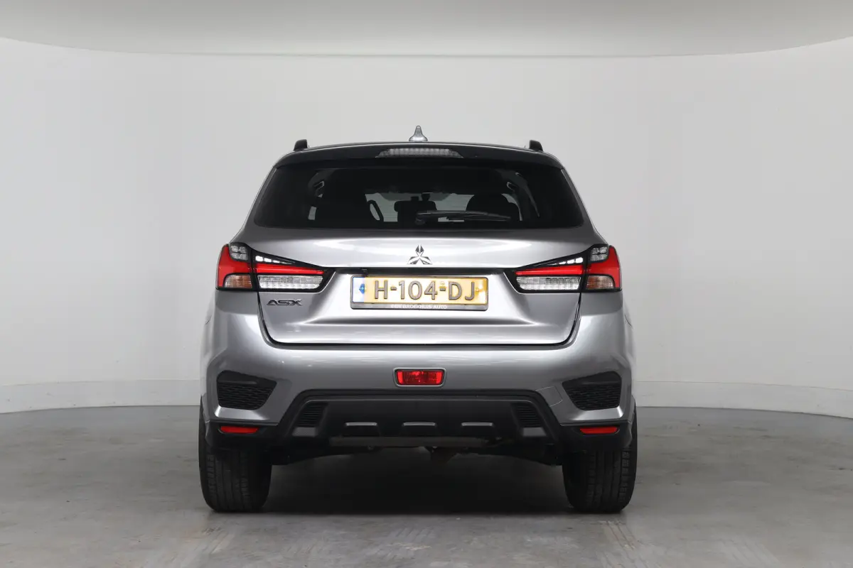 2.0 Pure | Automaat! | Dealer Onderhouden! | 1e Eigenaar! | Stoelverwarming | Camera | LED | Airco | Cruise Control | DAB