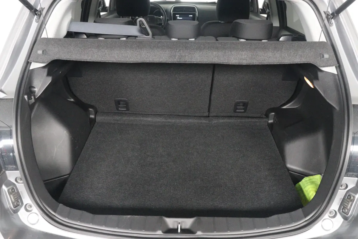 2.0 Pure | Automaat! | Dealer Onderhouden! | 1e Eigenaar! | Stoelverwarming | Camera | LED | Airco | Cruise Control | DAB