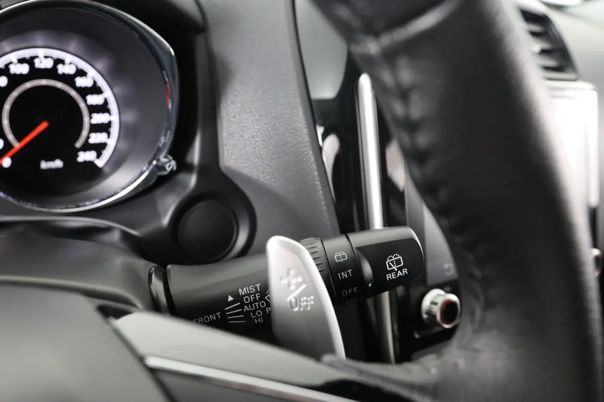 2.0 Pure | Automaat! | Dealer Onderhouden! | 1e Eigenaar! | Stoelverwarming | Camera | LED | Airco | Cruise Control | DAB