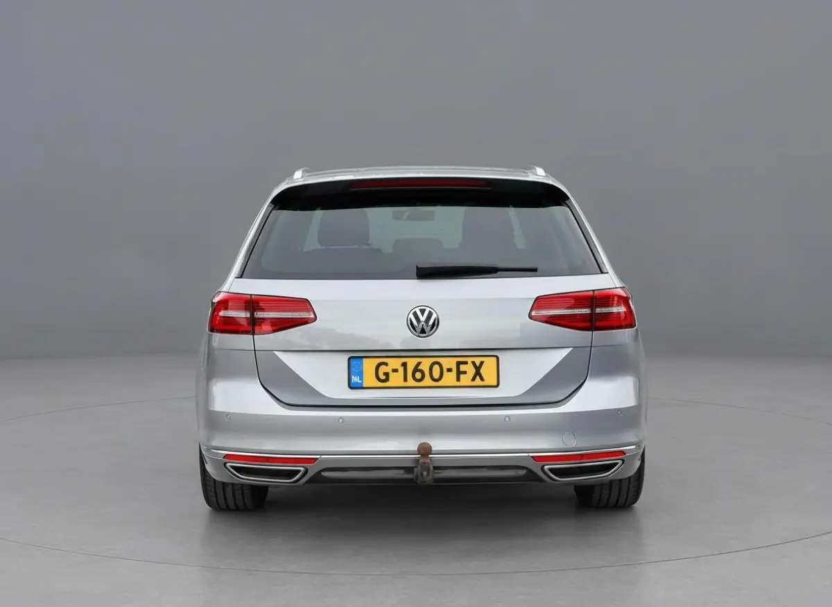 1.4 TSI ACT Highline Business R | EL. Trekhaak | Clima | ACC | Stoelverwarming | Leder