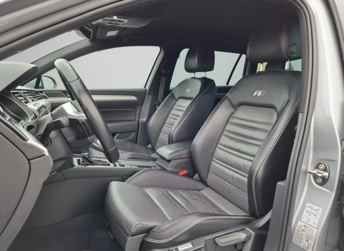 1.4 TSI ACT Highline Business R | EL. Trekhaak | Clima | ACC | Stoelverwarming | Leder