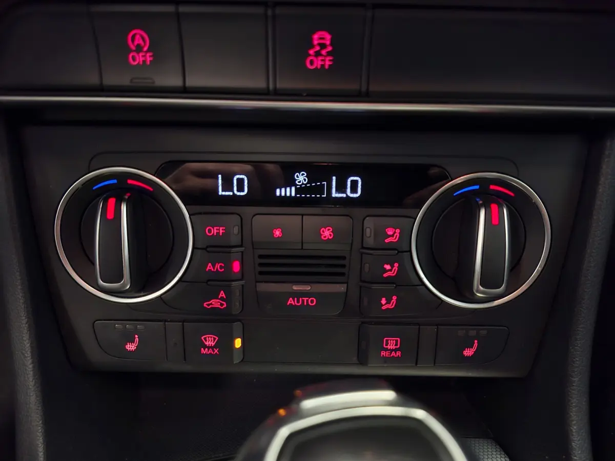 1.4 TFSI CoD Sport Pro Line S 19" LM velgen Navi Mooi!