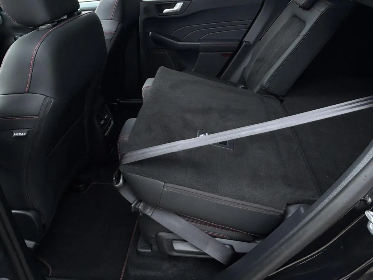 2.5 PHEV ST-Line X 243PK Black Pack Elek. Trekhaak Panodak Winterpack Adaptieve Cruise 20'' Velgen 360 Camera B&O Climate Privacy Glass *2100KG Trekgewicht*