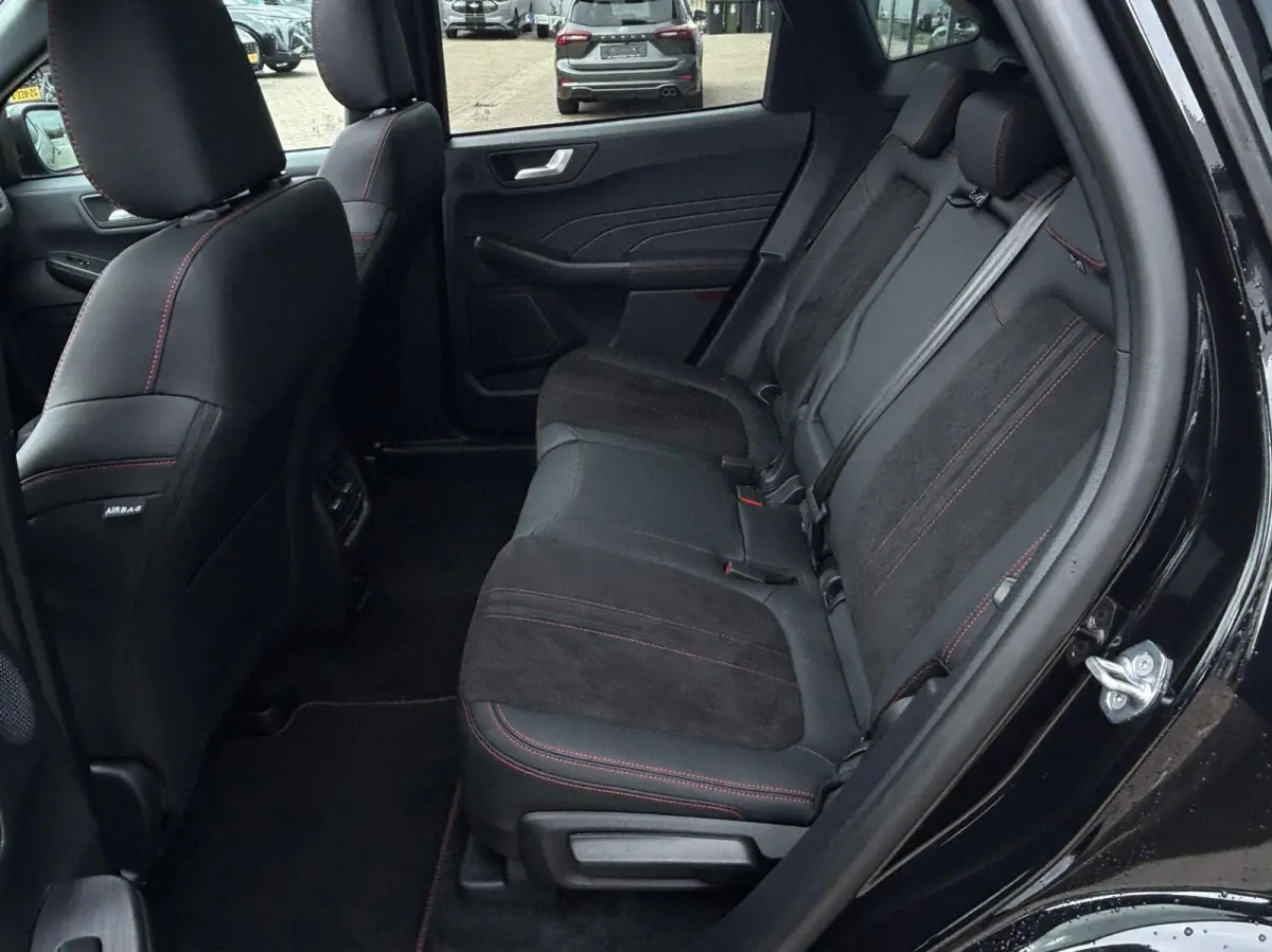 2.5 PHEV ST-Line X 243PK Black Pack Elek. Trekhaak Panodak Winterpack Adaptieve Cruise 20'' Velgen 360 Camera B&O Climate Privacy Glass *2100KG Trekgewicht*