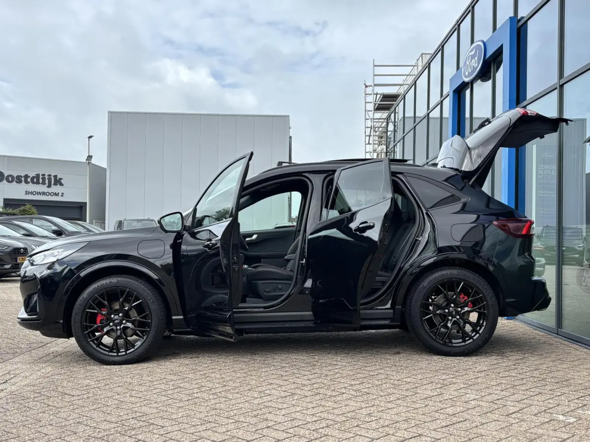 2.5 PHEV ST-Line X 243PK Black Pack Elek. Trekhaak Panodak Winterpack Adaptieve Cruise 20'' Velgen 360 Camera B&O Climate Privacy Glass *2100KG Trekgewicht*