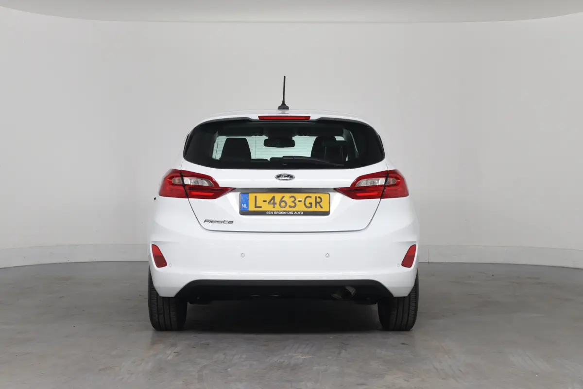 1.0 EcoBoost Titanium | 1e Eigenaar! | Dealer Onderhouden! | Navi By App | Airco | Cruise Control | LED | Parkeersensoren | Lichtmetalen Velgen
