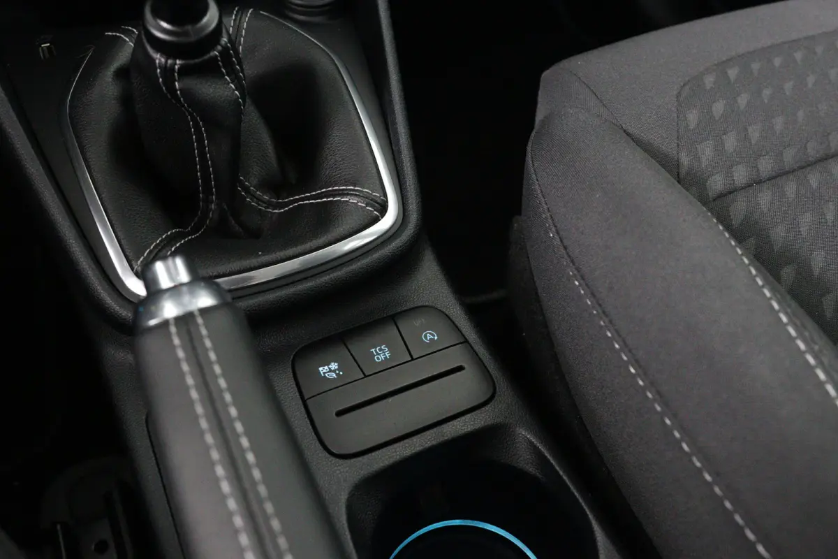 1.0 EcoBoost Titanium | 1e Eigenaar! | Dealer Onderhouden! | Navi By App | Airco | Cruise Control | LED | Parkeersensoren | Lichtmetalen Velgen