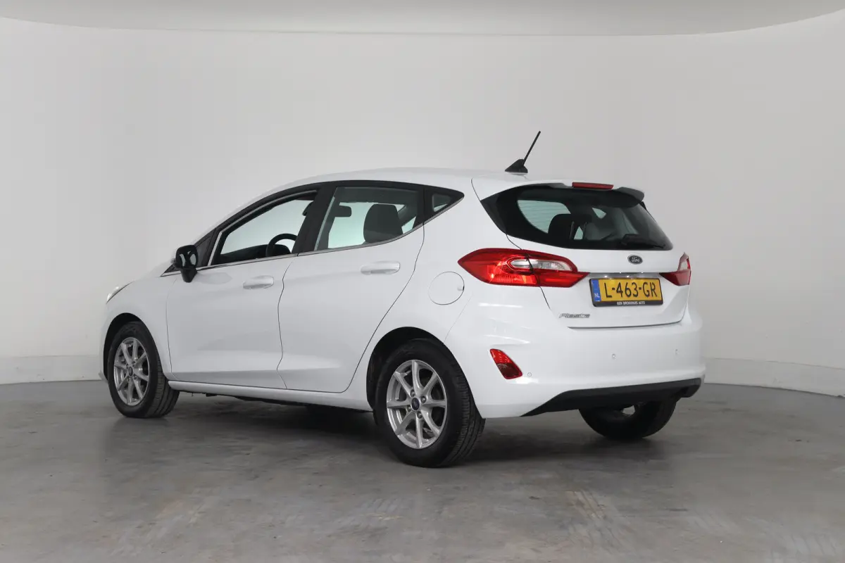 1.0 EcoBoost Titanium | 1e Eigenaar! | Dealer Onderhouden! | Navi By App | Airco | Cruise Control | LED | Parkeersensoren | Lichtmetalen Velgen