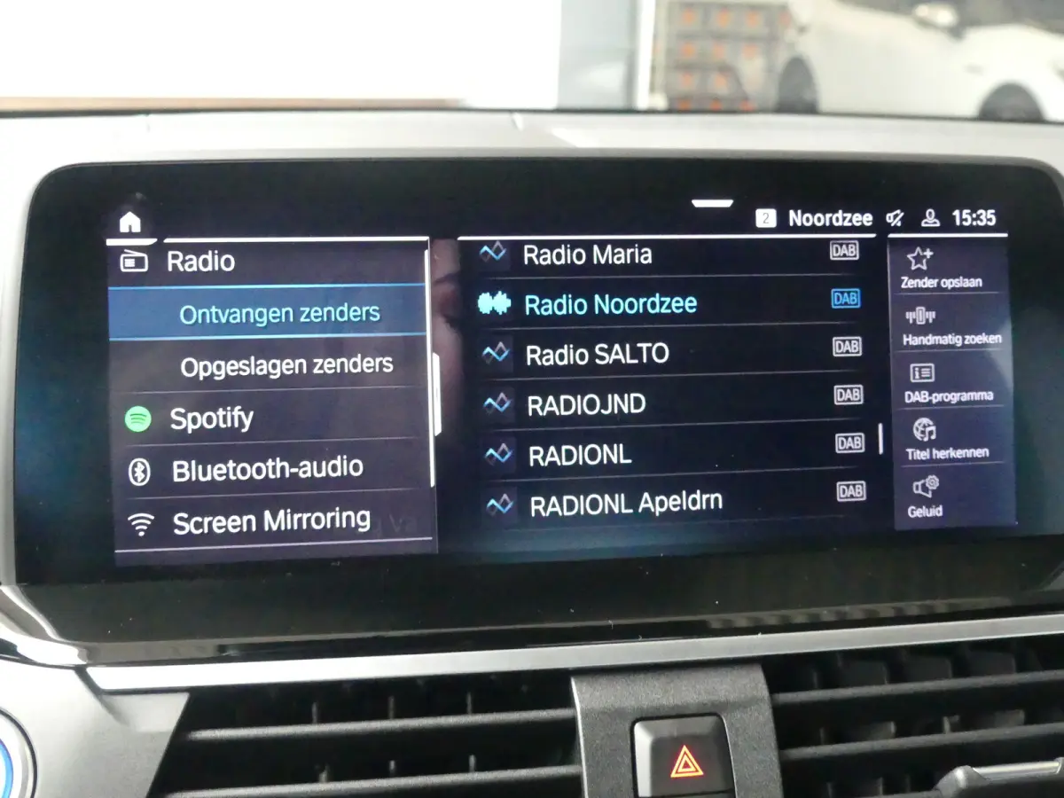 Executive 80 kWh | SOH 98% | PANORAMADAK | ADAPTIVE CRUISE | DODEHOEKDETECTIE | CAMERA | STOELVERWARMING | ELEKTRISCHE ACHTERKLEP | ELEKTRISCH VERSTELB STOEL MET GEHEUGEN | PARKEERSENSOREN V
