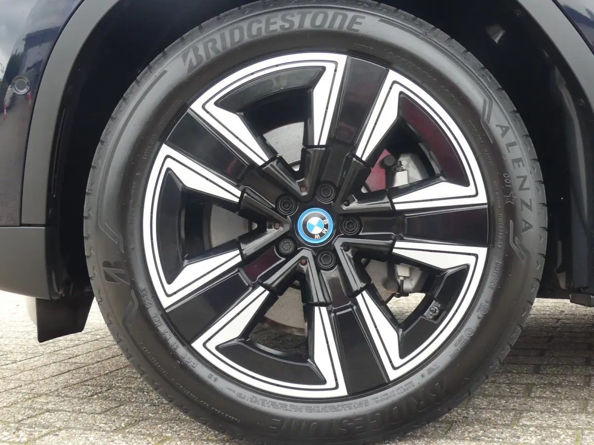 Executive 80 kWh | SOH 98% | PANORAMADAK | ADAPTIVE CRUISE | DODEHOEKDETECTIE | CAMERA | STOELVERWARMING | ELEKTRISCHE ACHTERKLEP | ELEKTRISCH VERSTELB STOEL MET GEHEUGEN | PARKEERSENSOREN V