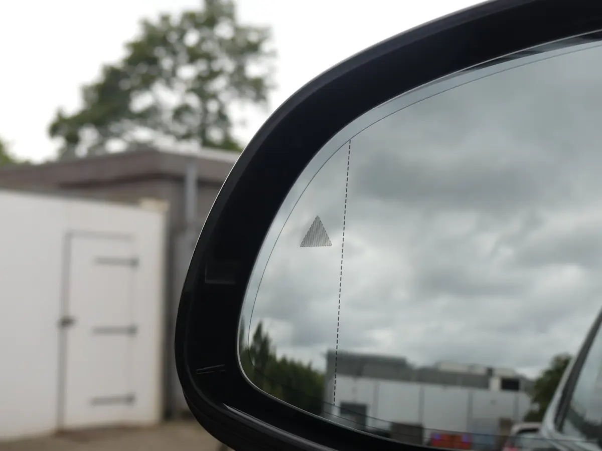 Executive 80 kWh | SOH 98% | PANORAMADAK | ADAPTIVE CRUISE | DODEHOEKDETECTIE | CAMERA | STOELVERWARMING | ELEKTRISCHE ACHTERKLEP | ELEKTRISCH VERSTELB STOEL MET GEHEUGEN | PARKEERSENSOREN V