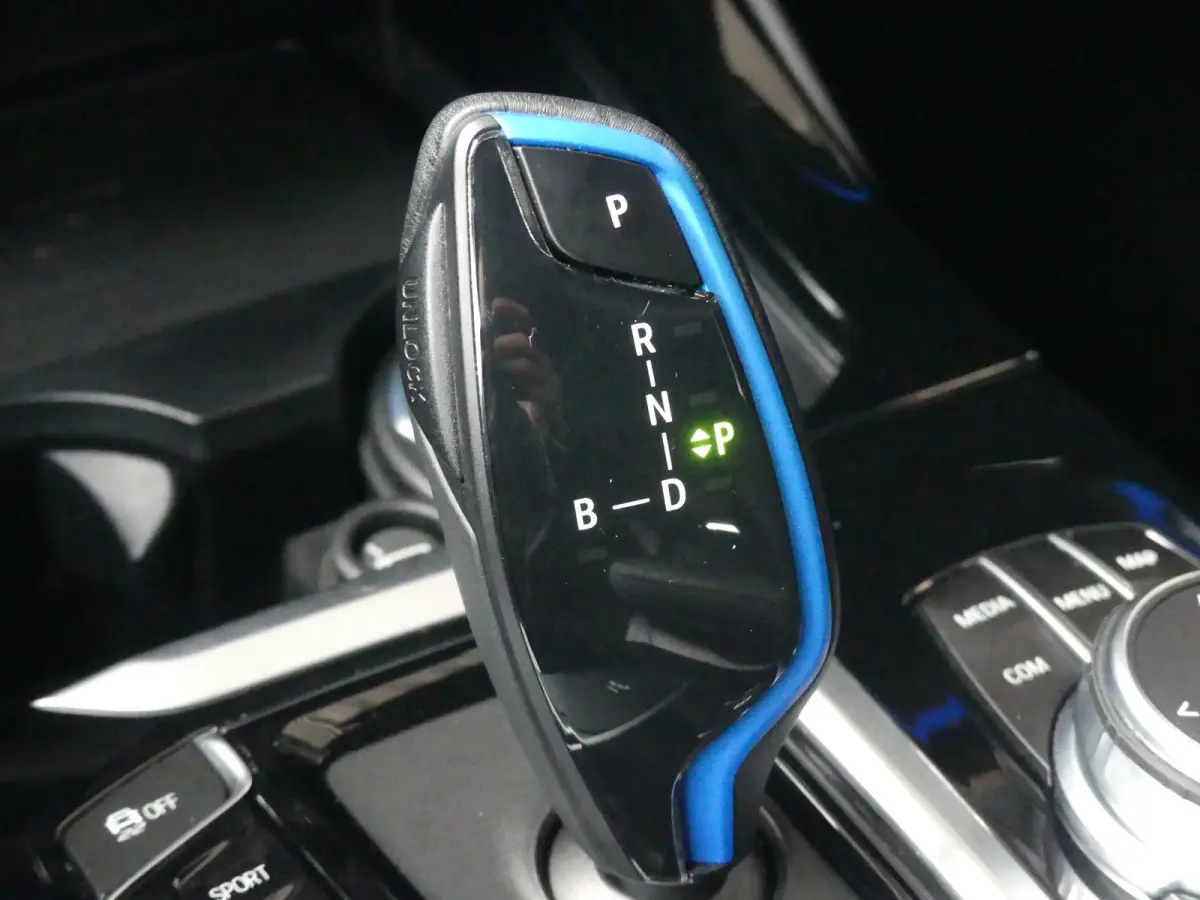 Executive 80 kWh | SOH 98% | PANORAMADAK | ADAPTIVE CRUISE | DODEHOEKDETECTIE | CAMERA | STOELVERWARMING | ELEKTRISCHE ACHTERKLEP | ELEKTRISCH VERSTELB STOEL MET GEHEUGEN | PARKEERSENSOREN V