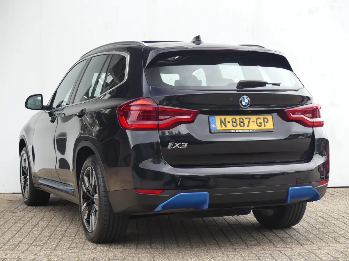 Executive 80 kWh | SOH 98% | PANORAMADAK | ADAPTIVE CRUISE | DODEHOEKDETECTIE | CAMERA | STOELVERWARMING | ELEKTRISCHE ACHTERKLEP | ELEKTRISCH VERSTELB STOEL MET GEHEUGEN | PARKEERSENSOREN V