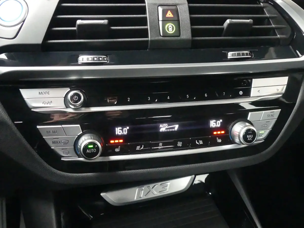 Executive 80 kWh | SOH 98% | PANORAMADAK | ADAPTIVE CRUISE | DODEHOEKDETECTIE | CAMERA | STOELVERWARMING | ELEKTRISCHE ACHTERKLEP | ELEKTRISCH VERSTELB STOEL MET GEHEUGEN | PARKEERSENSOREN V