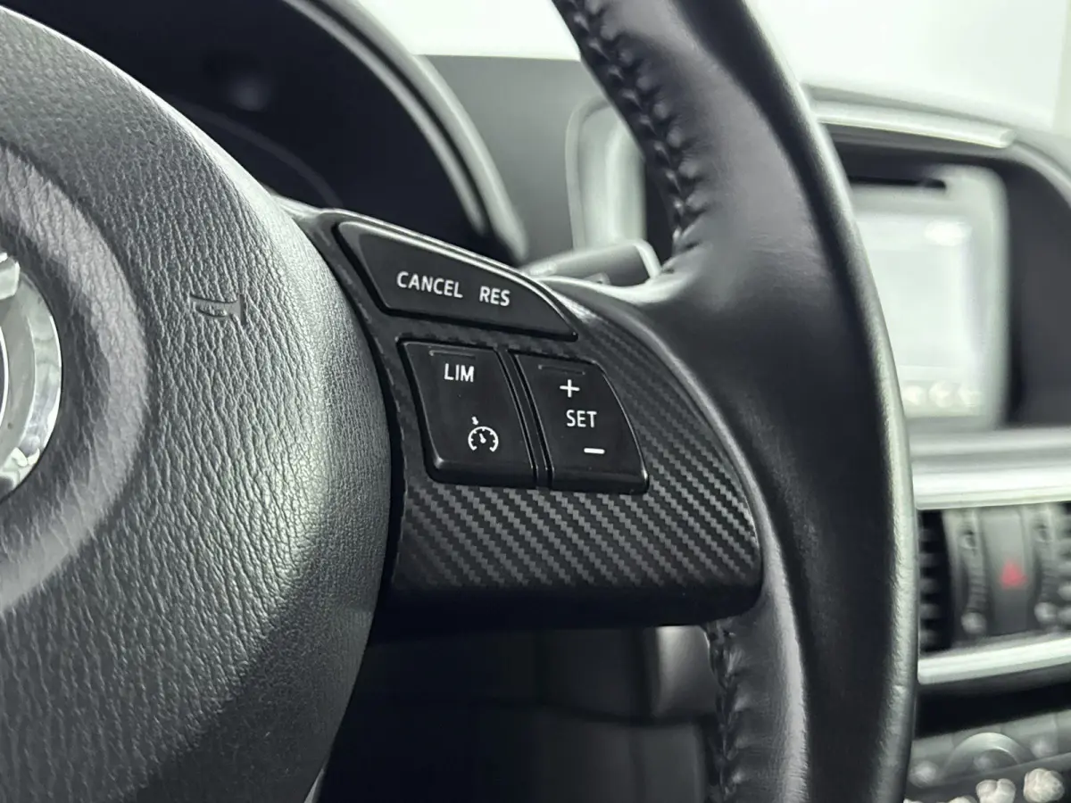 2.0 SkyActiv-G 165 GT-M Line 2WD | Achteruitrijcamera | Stoelverwarming | Memory | Keyless | BOSE | Climate Control |