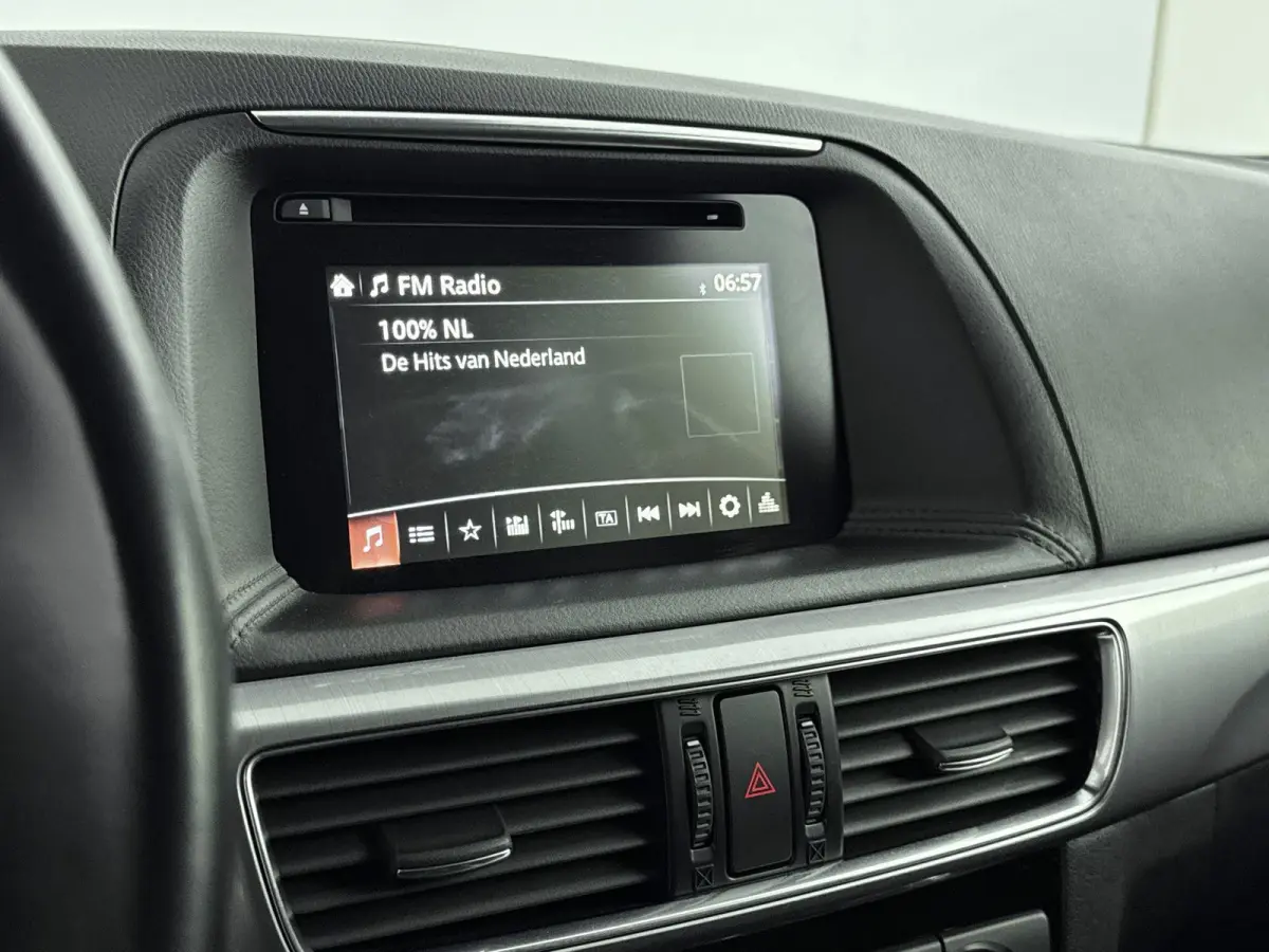 2.0 SkyActiv-G 165 GT-M Line 2WD | Achteruitrijcamera | Stoelverwarming | Memory | Keyless | BOSE | Climate Control |