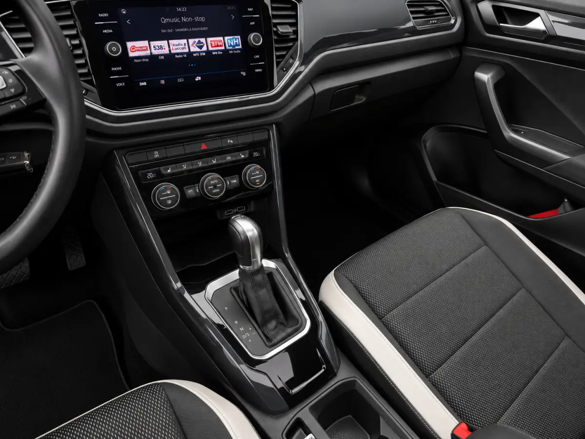 1.5 TSI R-line+ Aut- Panoramadak, Sport Interieur, Ada Cruise, Xenon Led, Virtual Cockpit, Park Assist