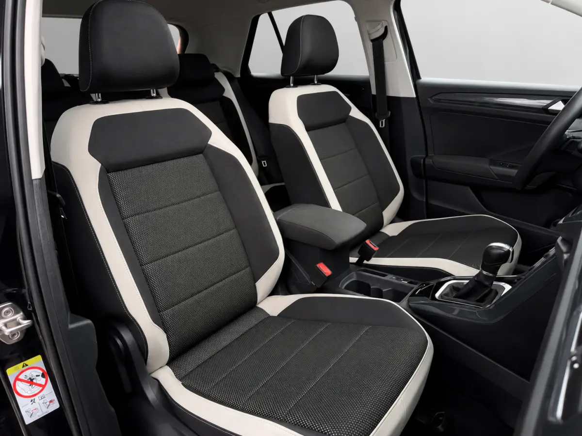 1.5 TSI R-line+ Aut- Panoramadak, Sport Interieur, Ada Cruise, Xenon Led, Virtual Cockpit, Park Assist