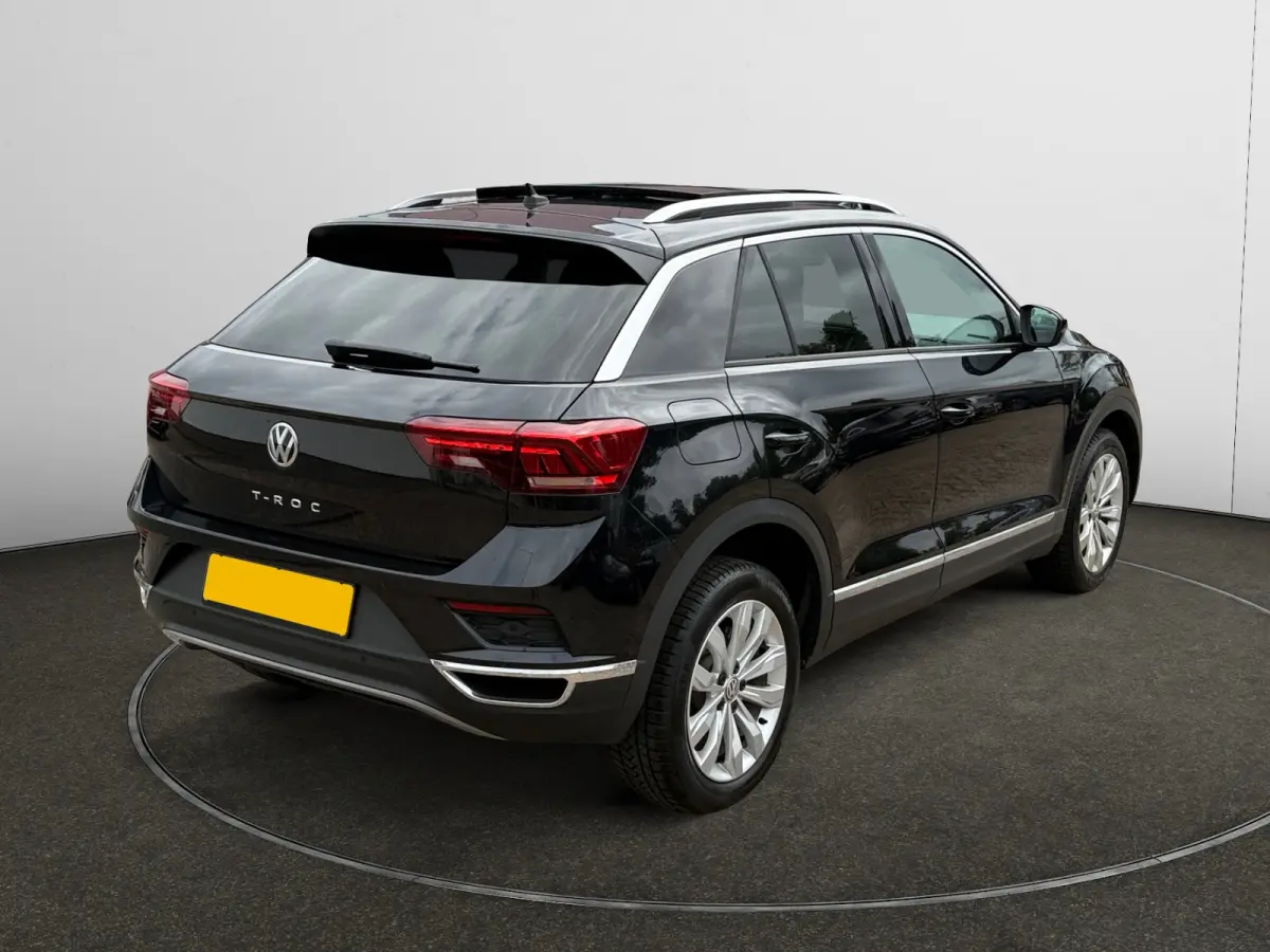 1.5 TSI R-line+ Aut- Panoramadak, Sport Interieur, Ada Cruise, Xenon Led, Virtual Cockpit, Park Assist
