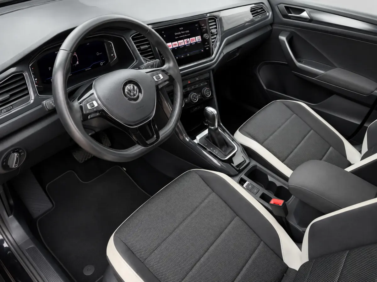 1.5 TSI R-line+ Aut- Panoramadak, Sport Interieur, Ada Cruise, Xenon Led, Virtual Cockpit, Park Assist