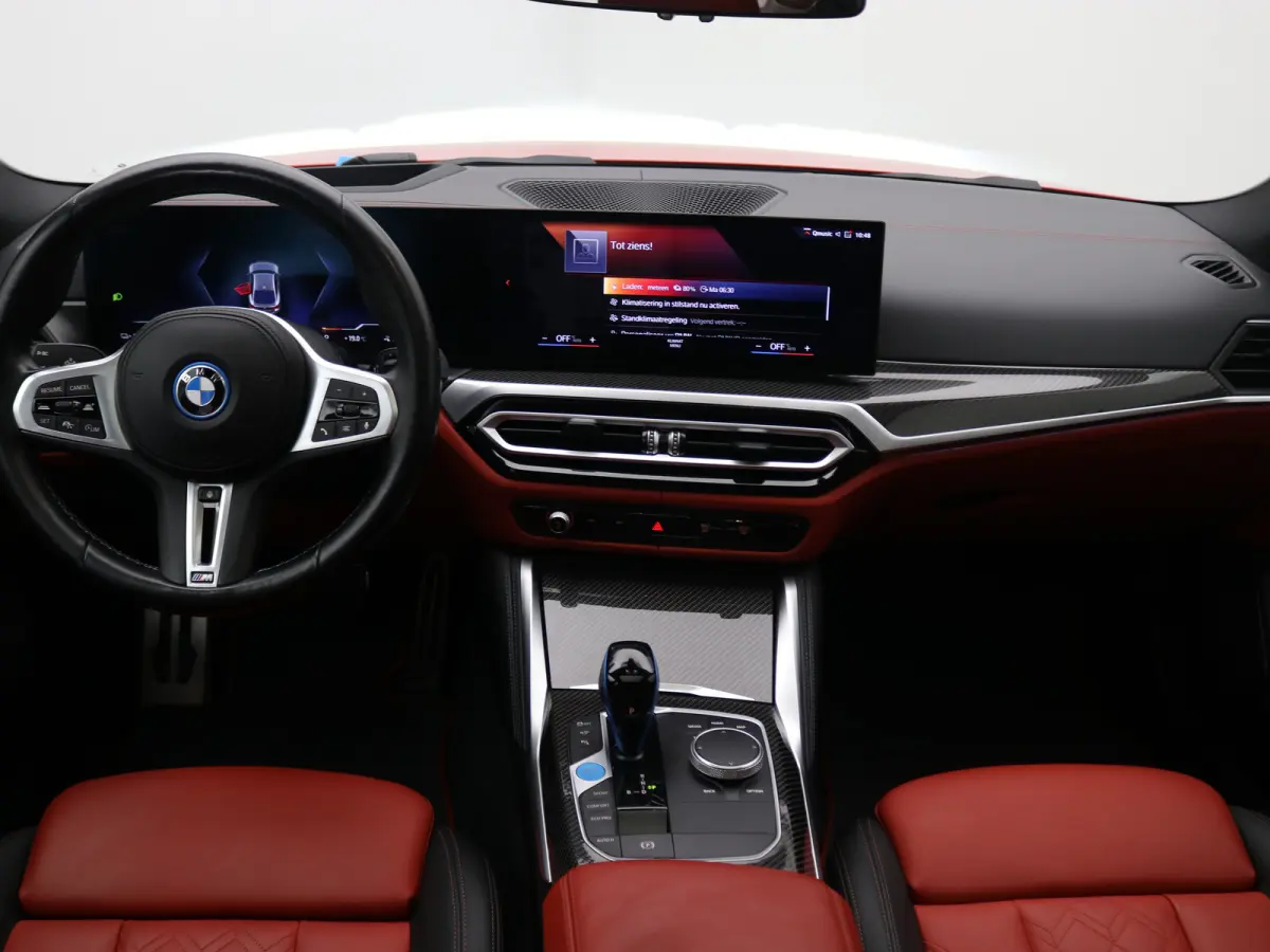 M50 High Executive 84 kWh / AWD / 544PK / 450 km WLTP / Warmtepomp / 3 Fase laden / M-Performance pakket / Harman Kardon / Full Option / Historie aanwezig /