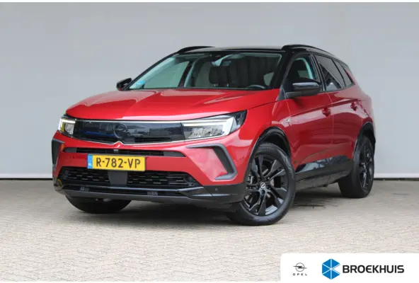 1.6 Turbo Hybrid Elegance | Alcantara bekleding | Afneembare trekhaak | Adaptieve cruise control |