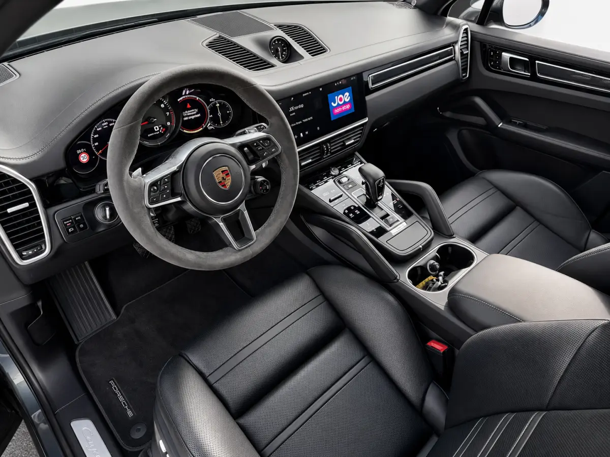3.0 E-Hybrid Sport Design- Sport Chrono, Alcantara Afwerking, Stoelventilatie, 360 Camera, Acc Cruise