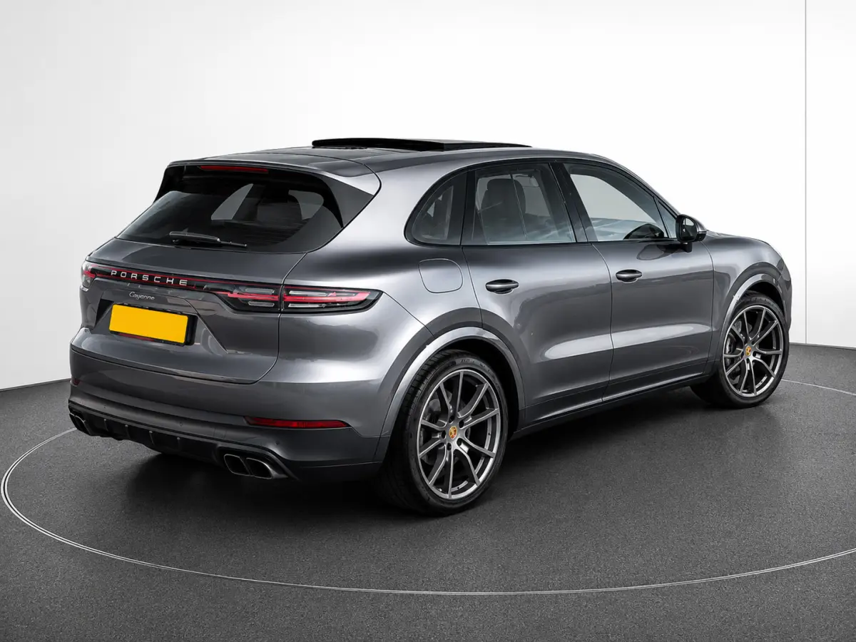 3.0 E-Hybrid Sport Design- Sport Chrono, Alcantara Afwerking, Stoelventilatie, 360 Camera, Acc Cruise