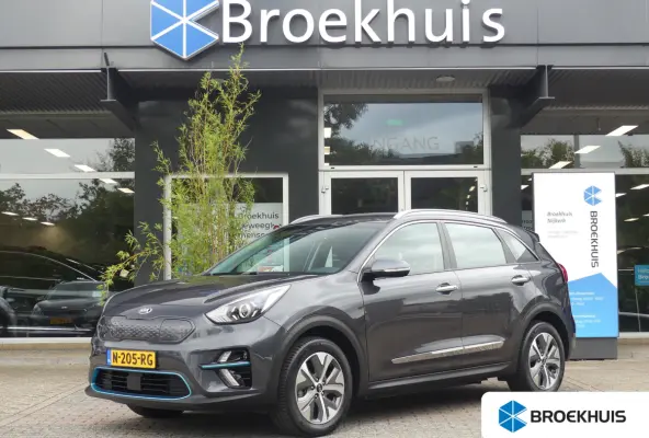 DynamicLine 64 kWh | SOH 92% | ADAPTIVE CRUISE | CAMERA | PARKEERSENSOREN | NAVI | LMV 17" | APPLE CARPLAY / ANDROID AUTO |
