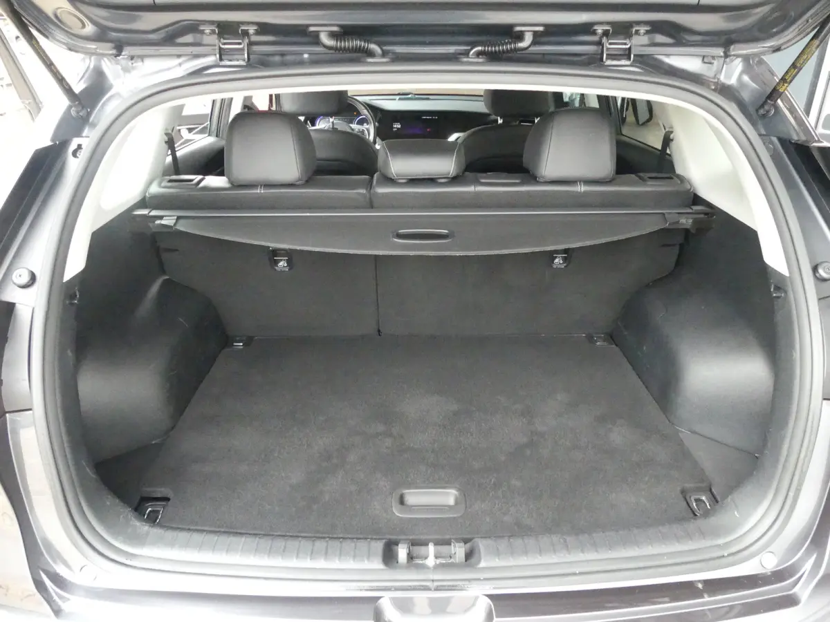 DynamicLine 64 kWh | SOH 92% | ADAPTIVE CRUISE | CAMERA | PARKEERSENSOREN | NAVI | LMV 17" | APPLE CARPLAY / ANDROID AUTO |