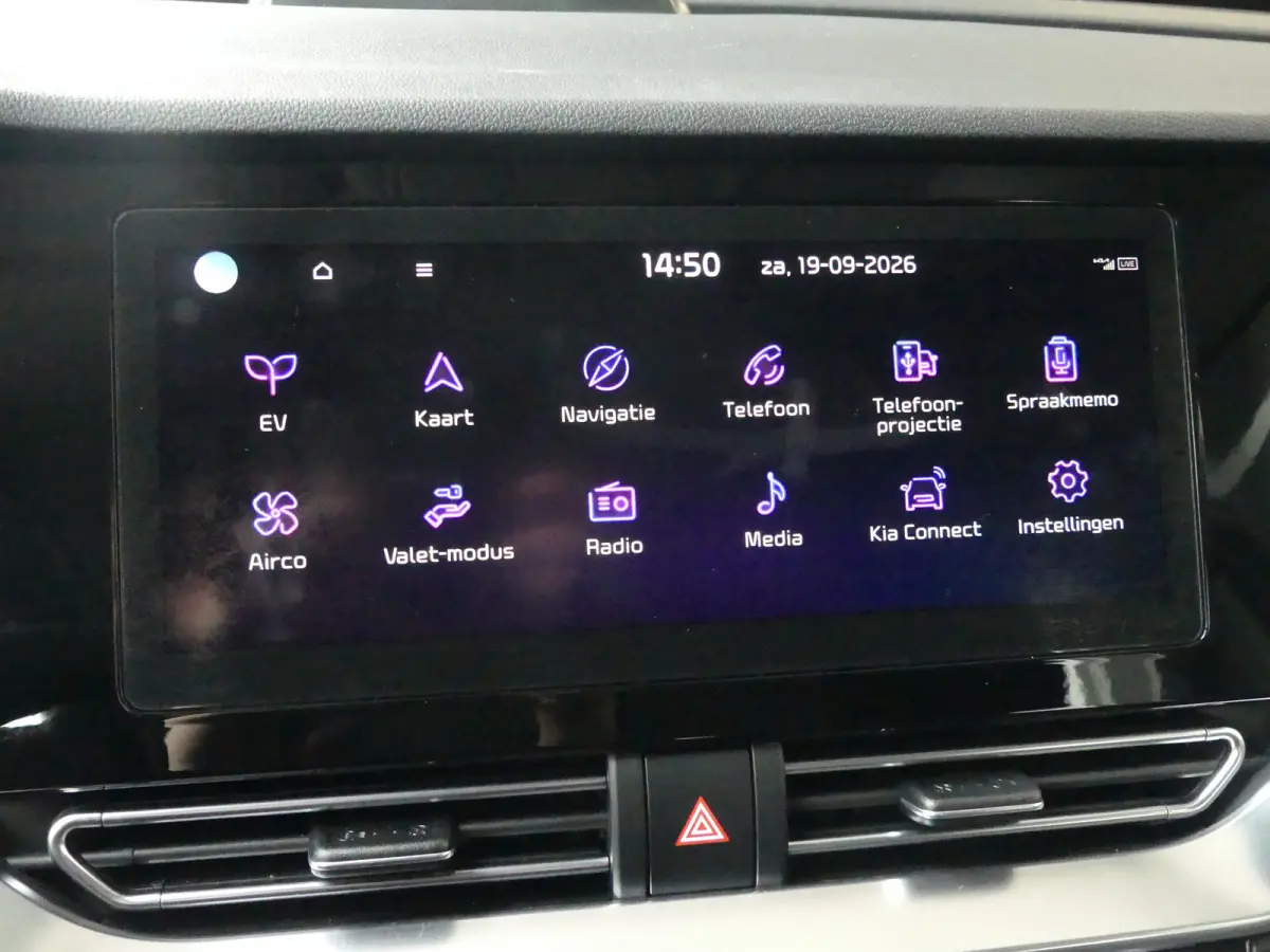 DynamicLine 64 kWh | SOH 92% | ADAPTIVE CRUISE | CAMERA | PARKEERSENSOREN | NAVI | LMV 17" | APPLE CARPLAY / ANDROID AUTO |