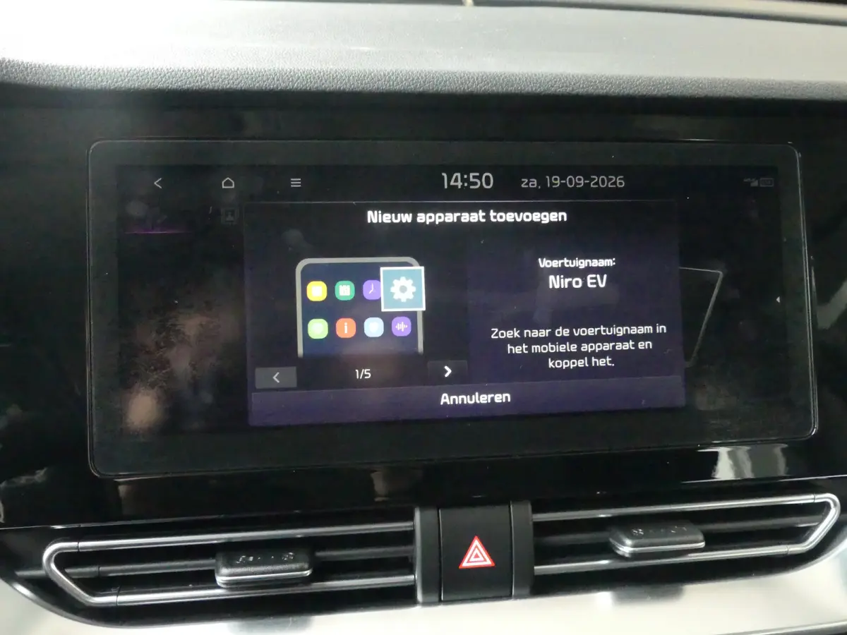 DynamicLine 64 kWh | SOH 92% | ADAPTIVE CRUISE | CAMERA | PARKEERSENSOREN | NAVI | LMV 17" | APPLE CARPLAY / ANDROID AUTO |