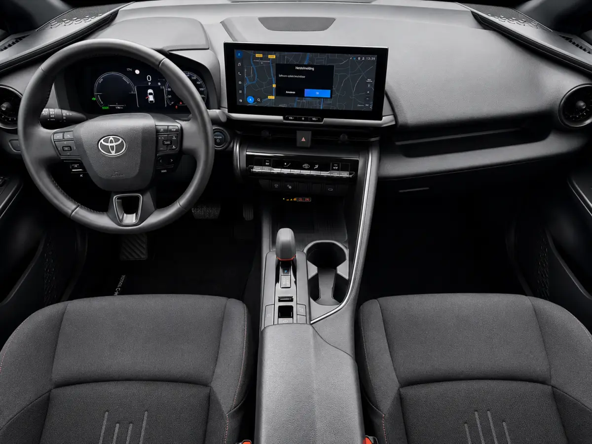 1.8 Hybrid 140 First Edition- 360 Camera, Park Pilot, Park Assist, Carplay, Android Auto