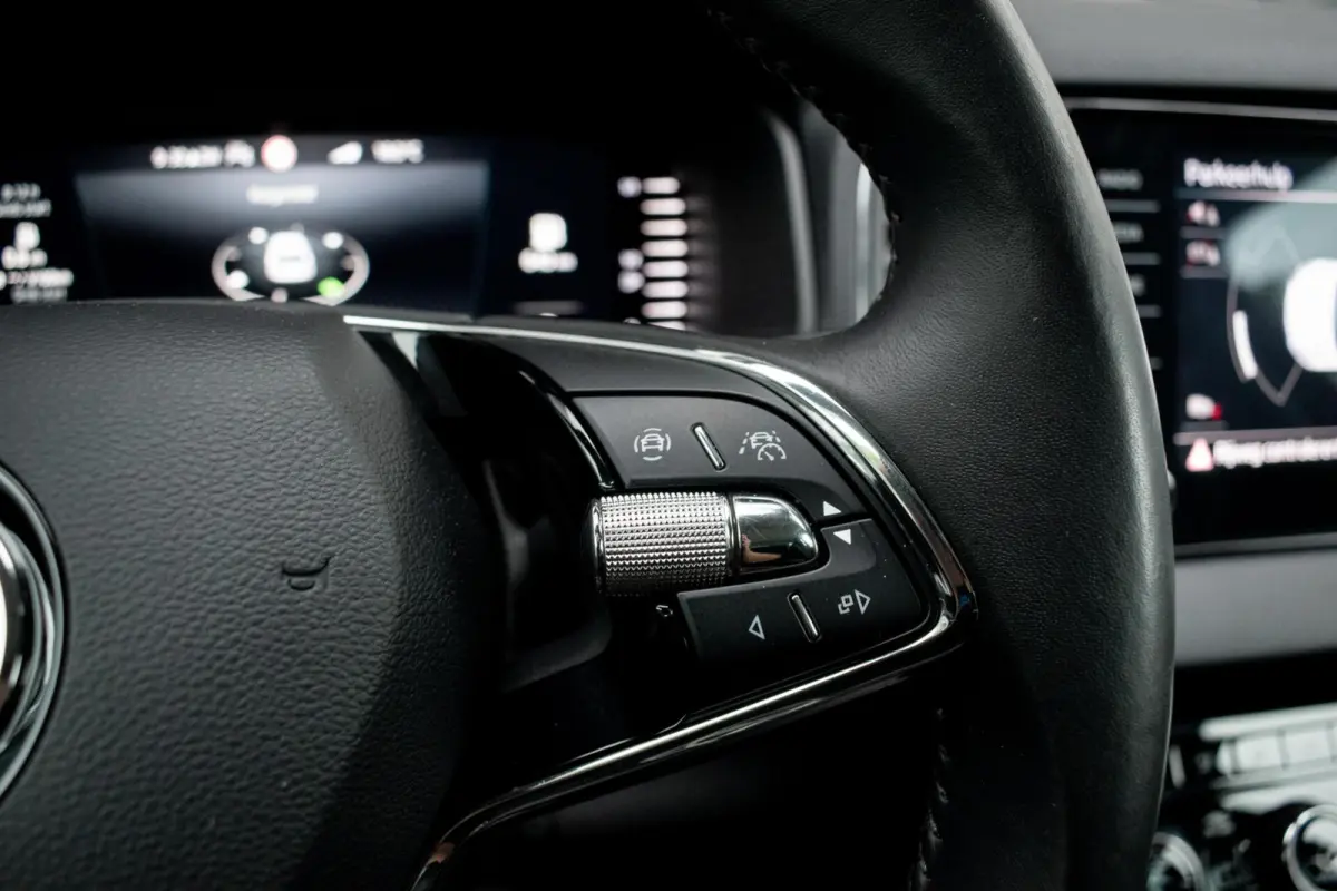 1.0 TSI Clever+ |1e EIGENAAR|STUUR- & STOELVERWARMING|ADAPT. CRUISE|KEYLESS|CARPLAY|CAMERA