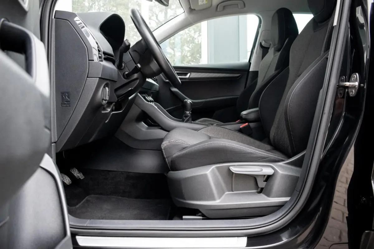 1.0 TSI Clever+ |1e EIGENAAR|STUUR- & STOELVERWARMING|ADAPT. CRUISE|KEYLESS|CARPLAY|CAMERA