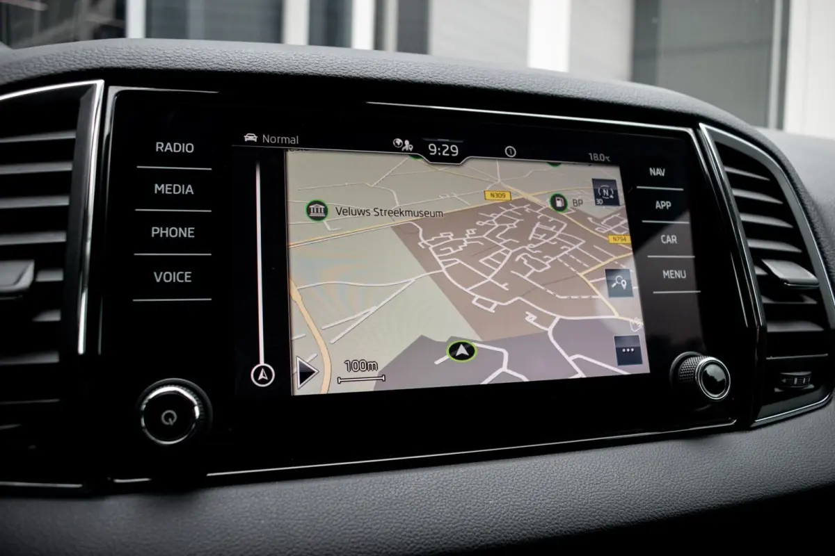 1.0 TSI Clever+ |1e EIGENAAR|STUUR- & STOELVERWARMING|ADAPT. CRUISE|KEYLESS|CARPLAY|CAMERA