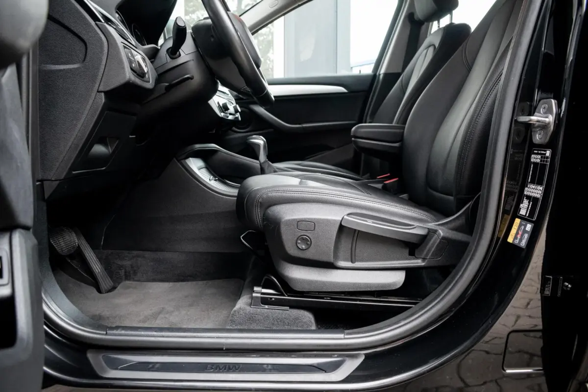 xDrive25e High Executive|1e EIGENAAR|ELEK.KLEP|LEDER|TREKHAAK|HEAD-UP|CAMERA