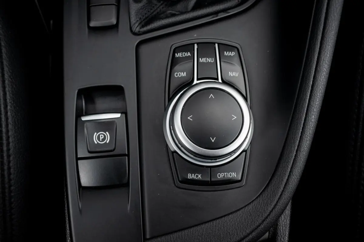 xDrive25e High Executive|1e EIGENAAR|ELEK.KLEP|LEDER|TREKHAAK|HEAD-UP|CAMERA